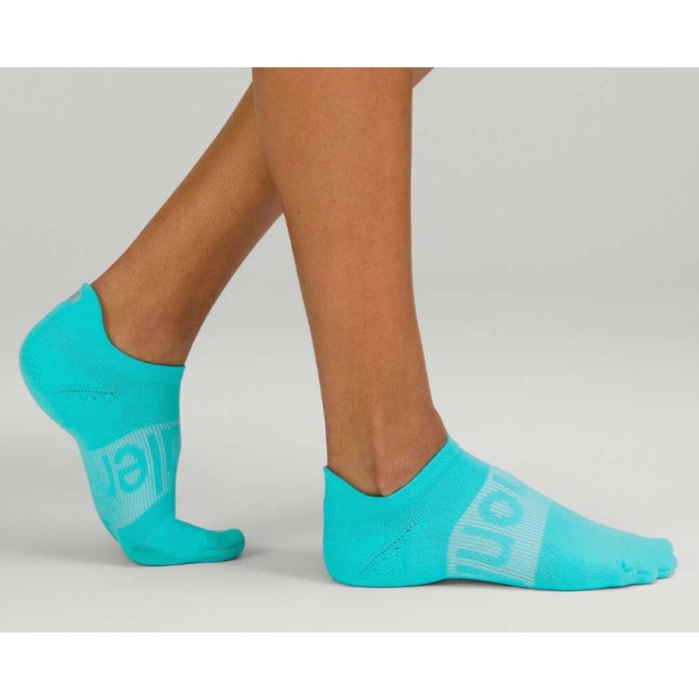 408 - NWOT LULULEMON Power Stride Tab Sock 1-Pack Electric-Turquoise